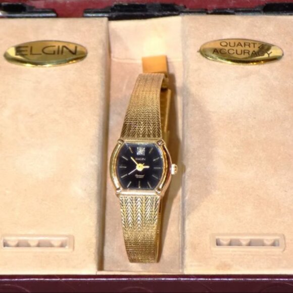 Vintage Elgin Diamond Quartz Dainty Lady's Watch Japan, Original Case EK230-007 - Picture 4 of 10